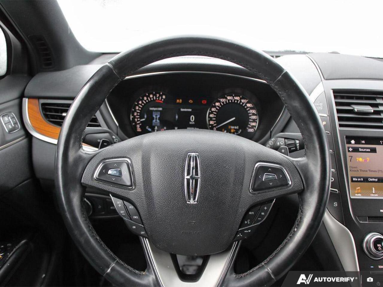 2019 Lincoln MKC ReserveCERTIFIED AS-TRADED, AWD, ACCIDENT-FREE, SU Photo