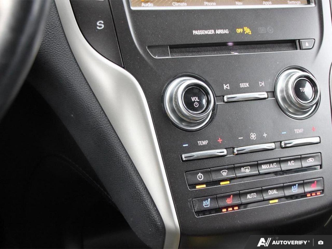 2019 Lincoln MKC ReserveCERTIFIED AS-TRADED, AWD, ACCIDENT-FREE, SU Photo