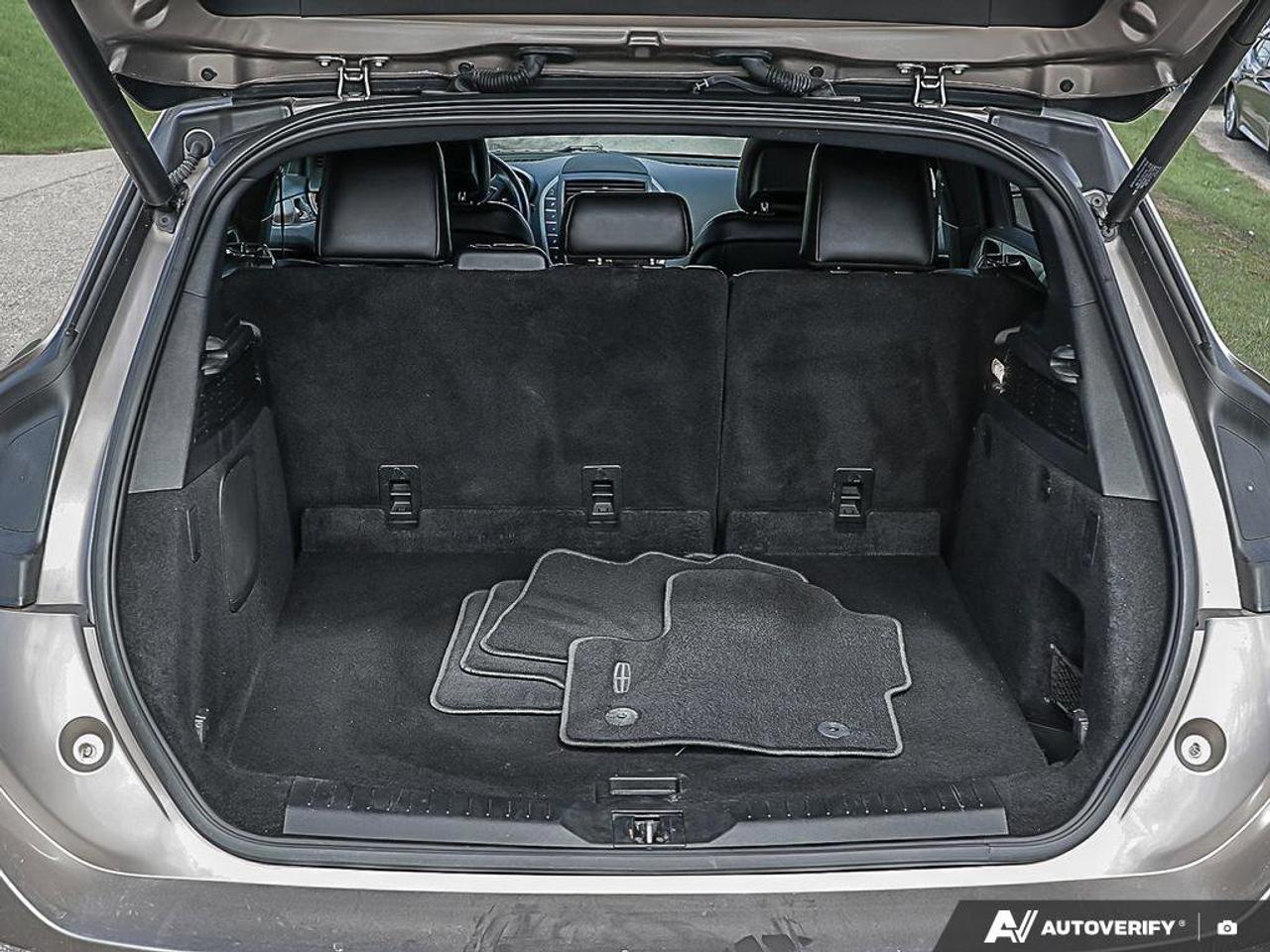 2019 Lincoln MKC ReserveCERTIFIED AS-TRADED, AWD, ACCIDENT-FREE, SU Photo