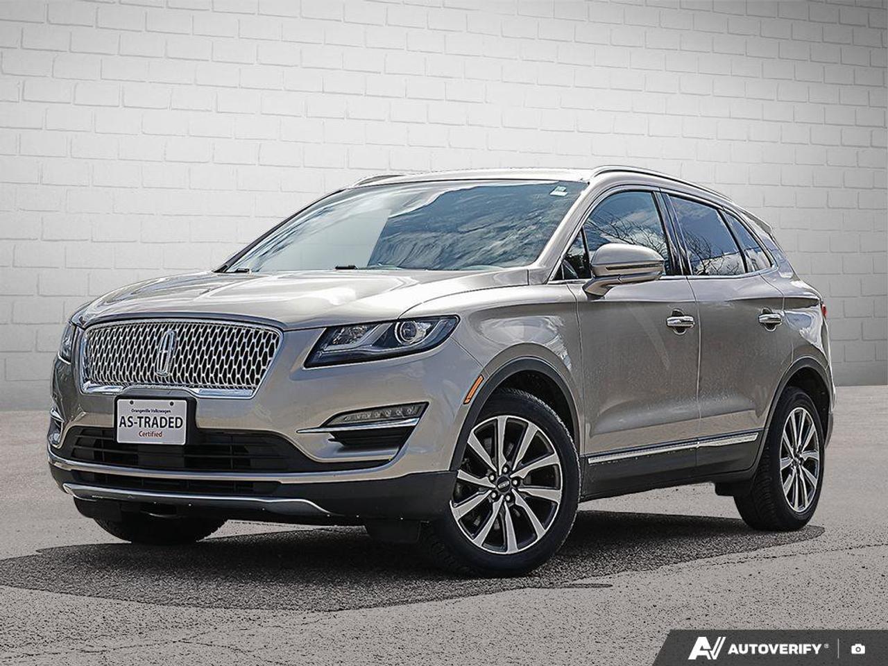 2019 Lincoln MKC ReserveCERTIFIED AS-TRADED, AWD, ACCIDENT-FREE, SU Photo0