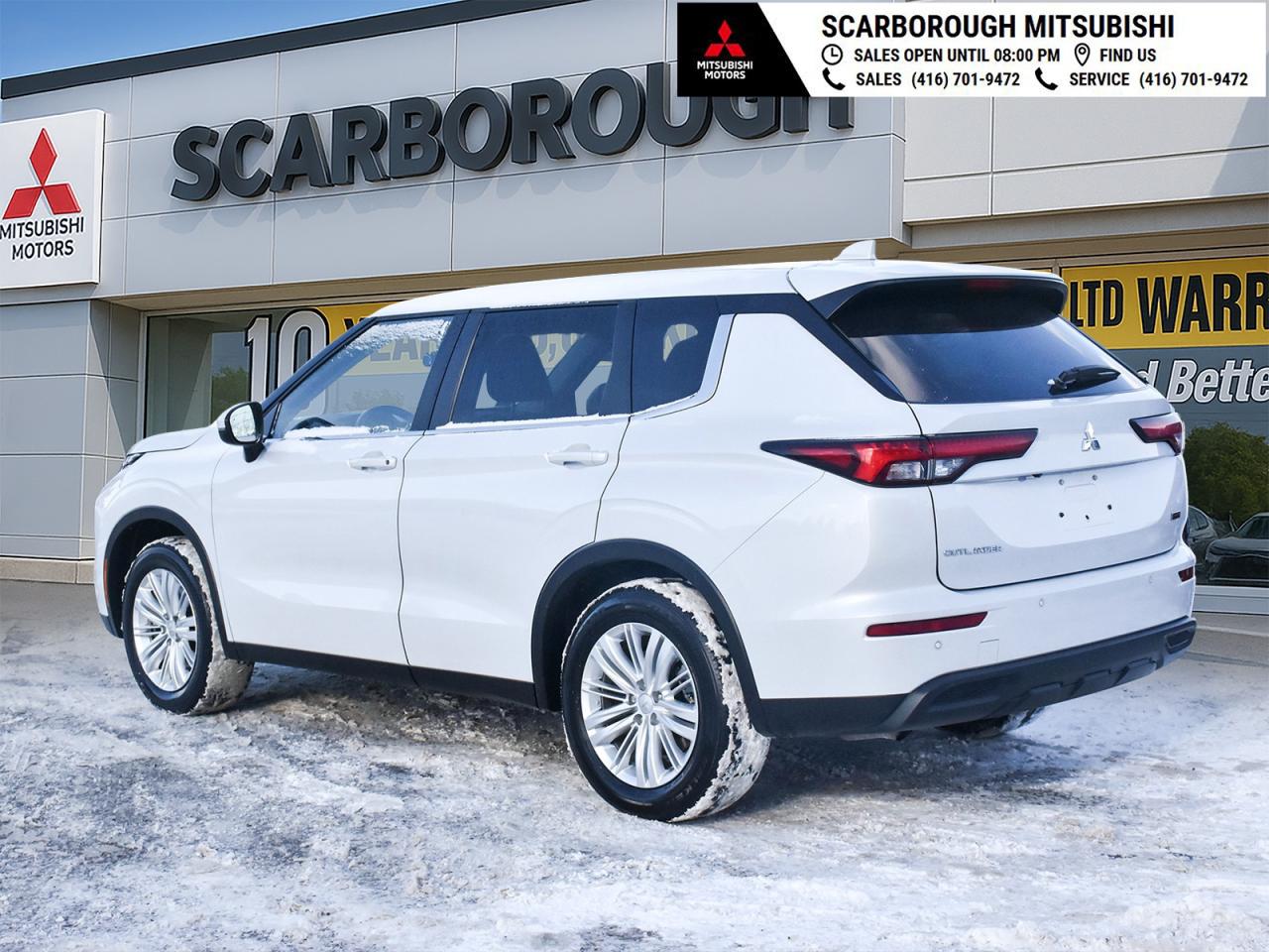 2024 Mitsubishi Outlander Off lease 4 new tires and 4 new brake and rotors Photo