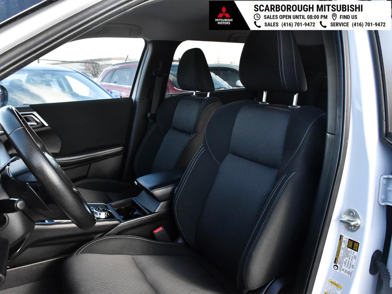 2024 Mitsubishi Outlander Off lease 4 new tires and 4 new brake and rotors Photo