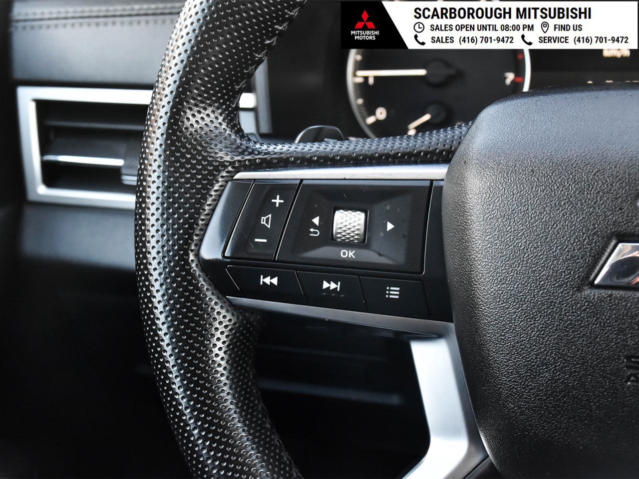 2024 Mitsubishi Outlander Off lease 4 new tires and 4 new brake and rotors Photo