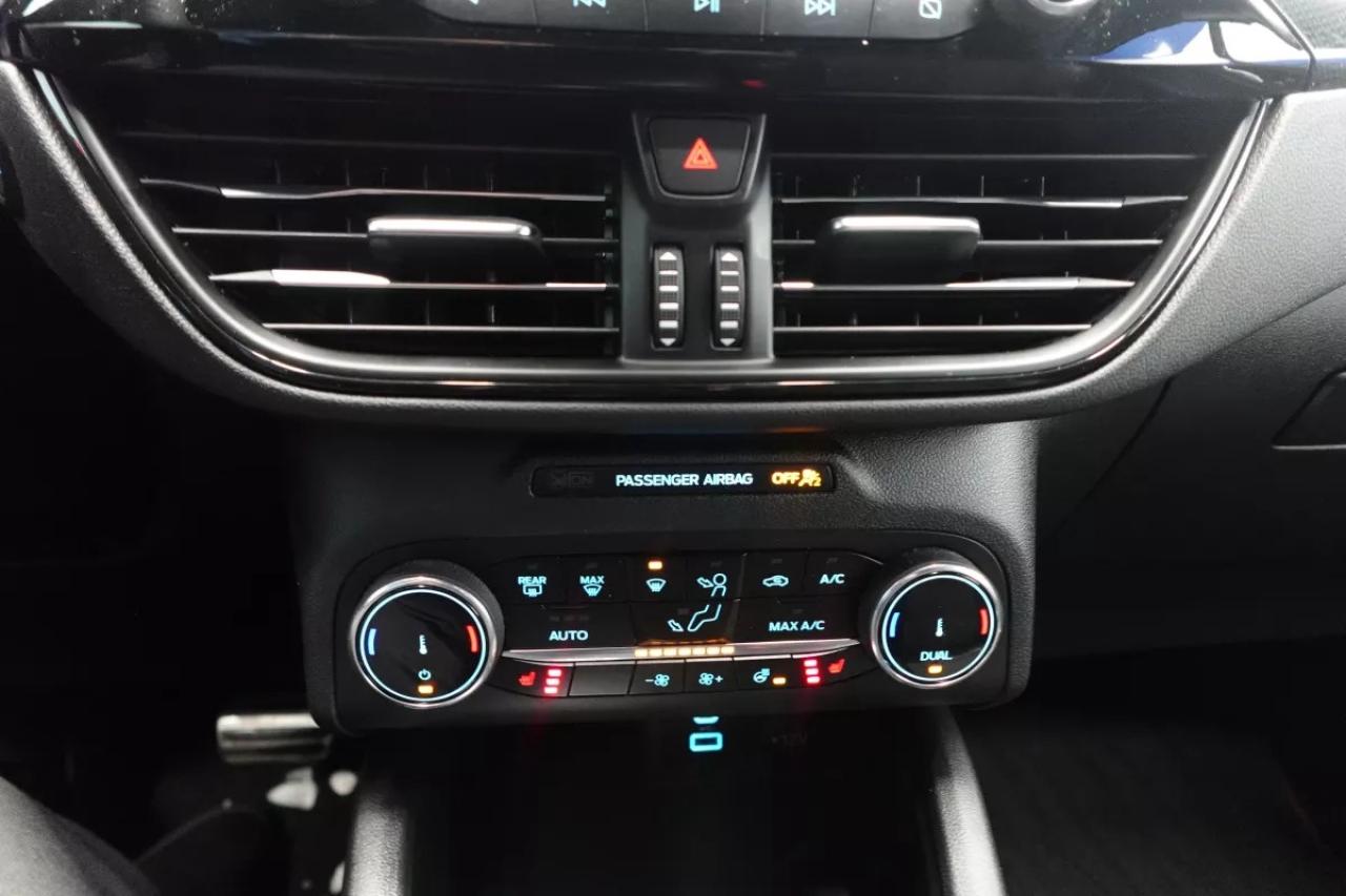 2023 Ford Escape AWD   ST-LINE  2.5L HYBRID   HEATED SEATS   SPORTS Photo