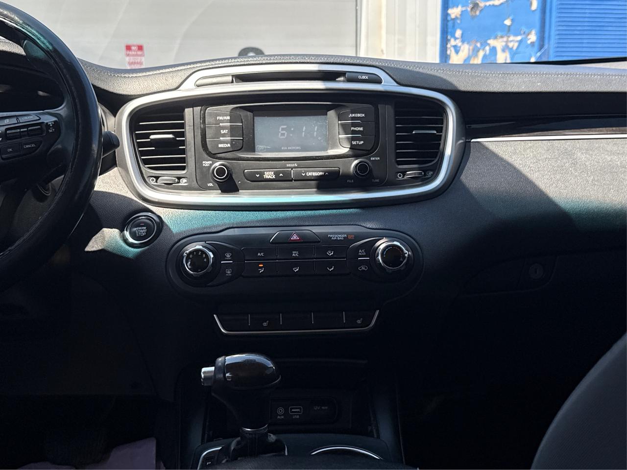 2016 Kia Sorento CERTIFIED AWD 7 PASS REAR CAM  WE FINANCE ALL Photo