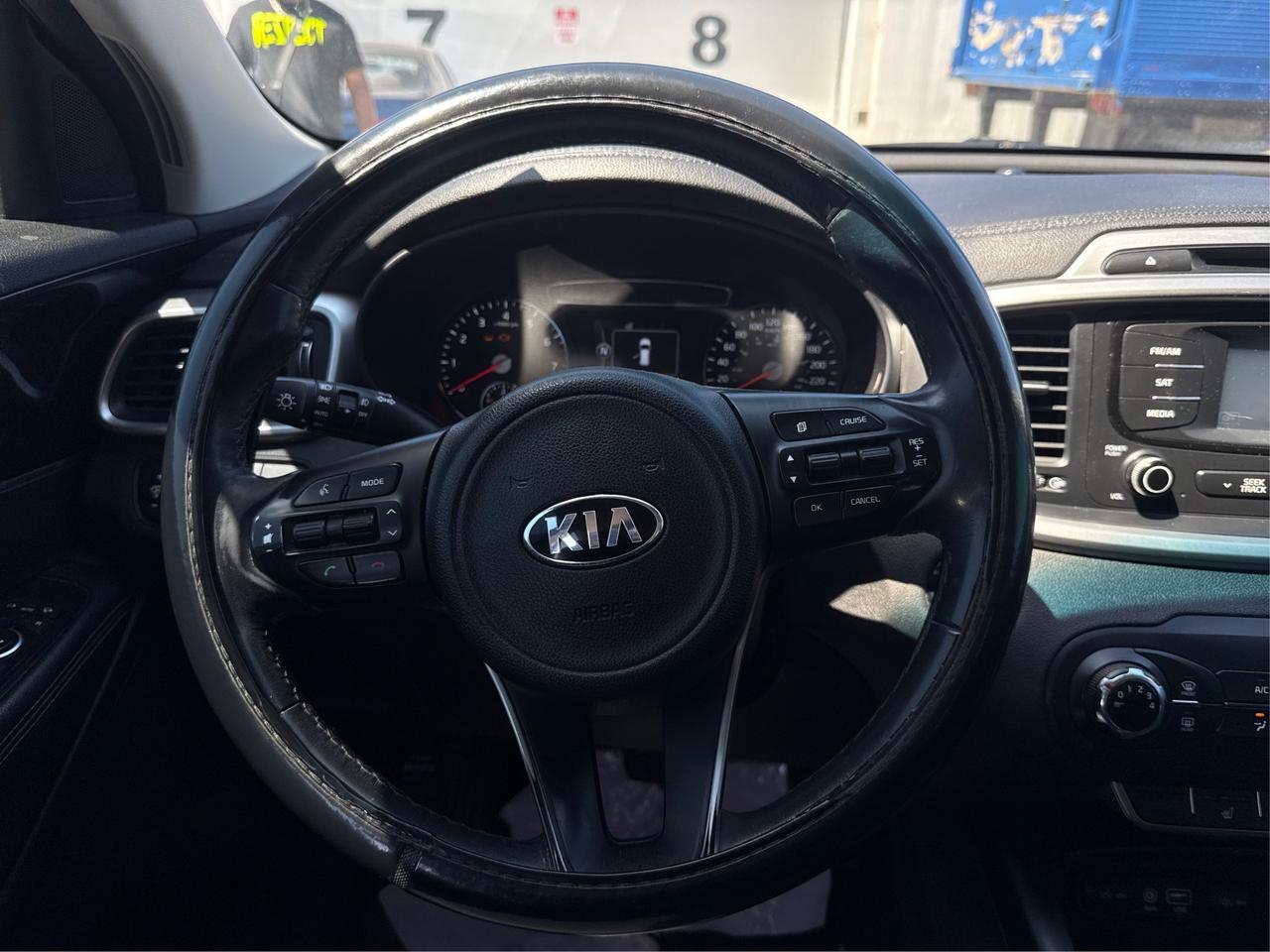 2016 Kia Sorento CERTIFIED AWD 7 PASS REAR CAM  WE FINANCE ALL Photo