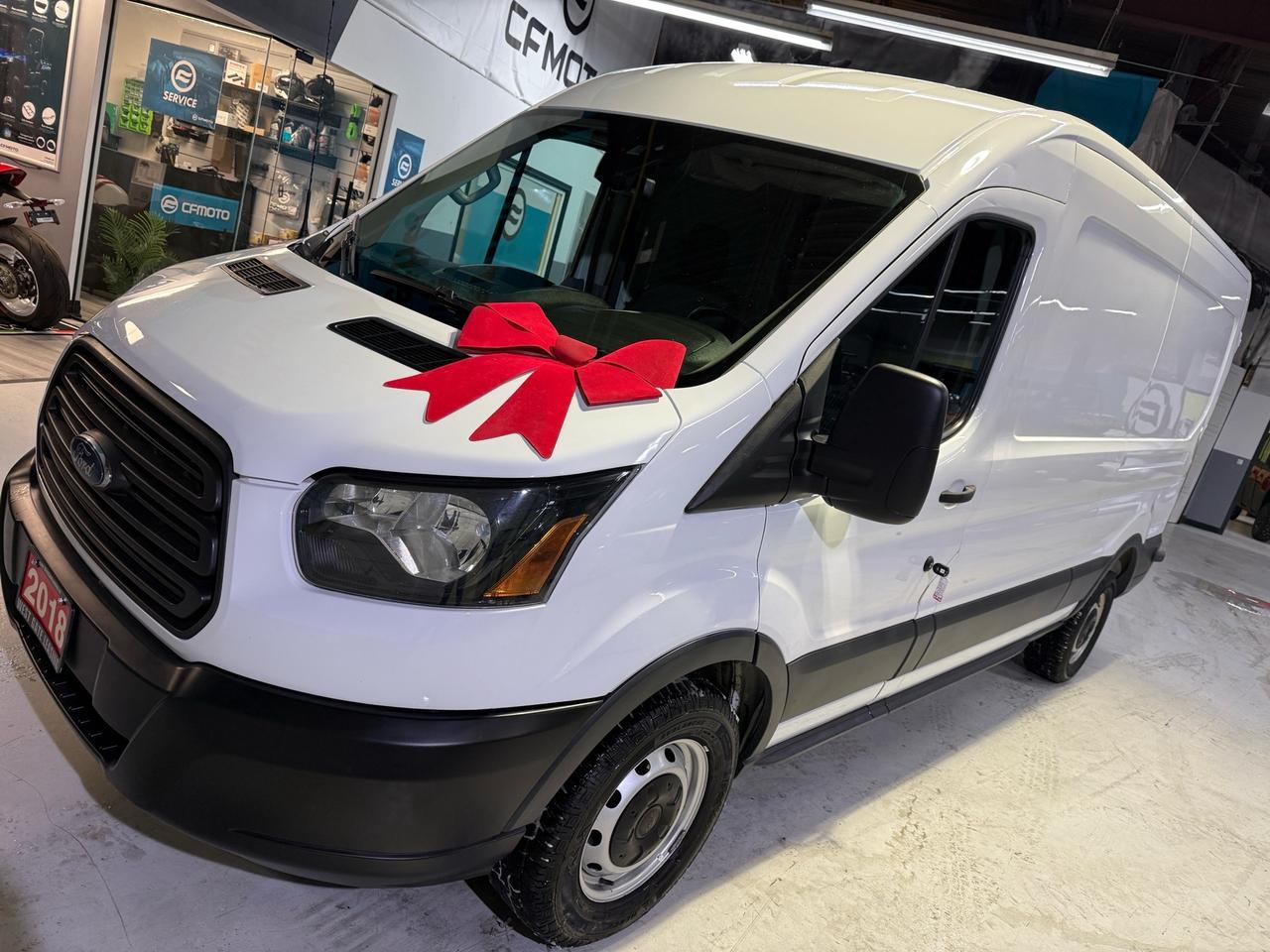 2018 Ford Transit Cargo Van T-350 148 MEDIUM ROOF   SERVICE HISTORY   CAMERA Photo2