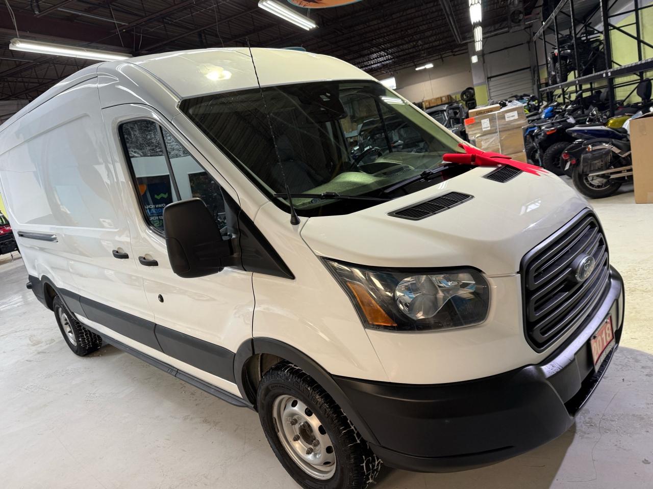 2018 Ford Transit Cargo Van T-350 148 MEDIUM ROOF   SERVICE HISTORY   CAMERA Photo