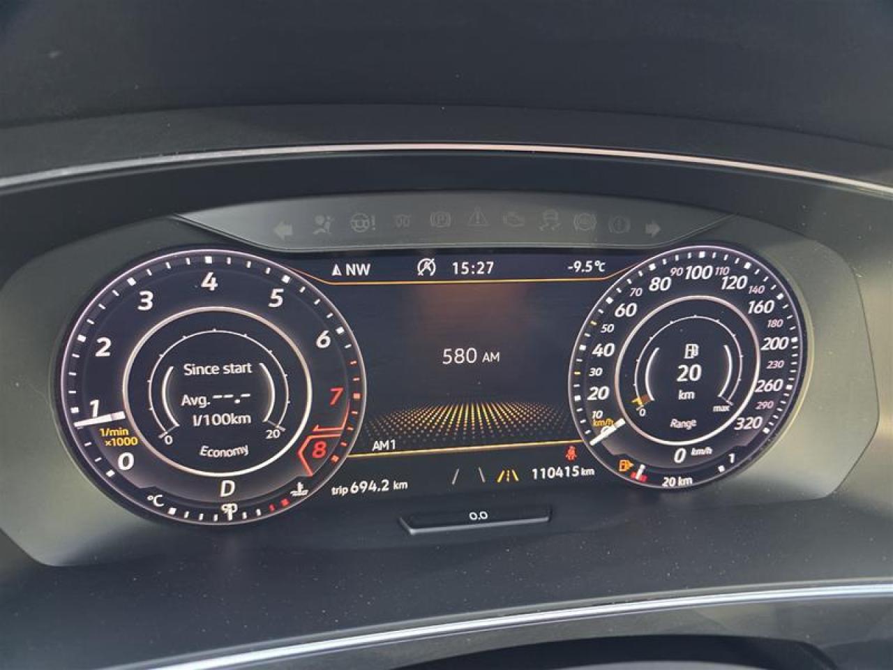 2018 Volkswagen Tiguan Highline 2.0T 8sp at w/Tip 4M Photo