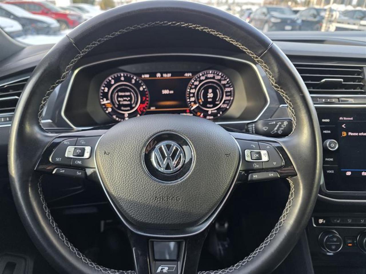 2018 Volkswagen Tiguan Highline 2.0T 8sp at w/Tip 4M Photo