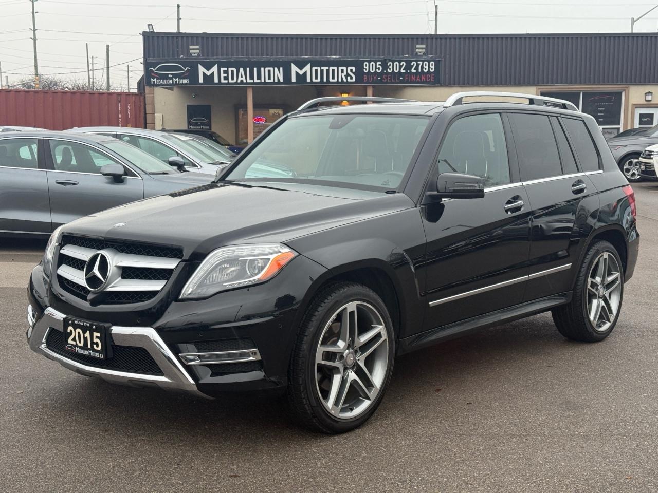 2015 Mercedes-Benz GLK-Class 4MATIC GLK 350  AMG Pkg ACCIDENT FREE 1-OWNER CERT Photo