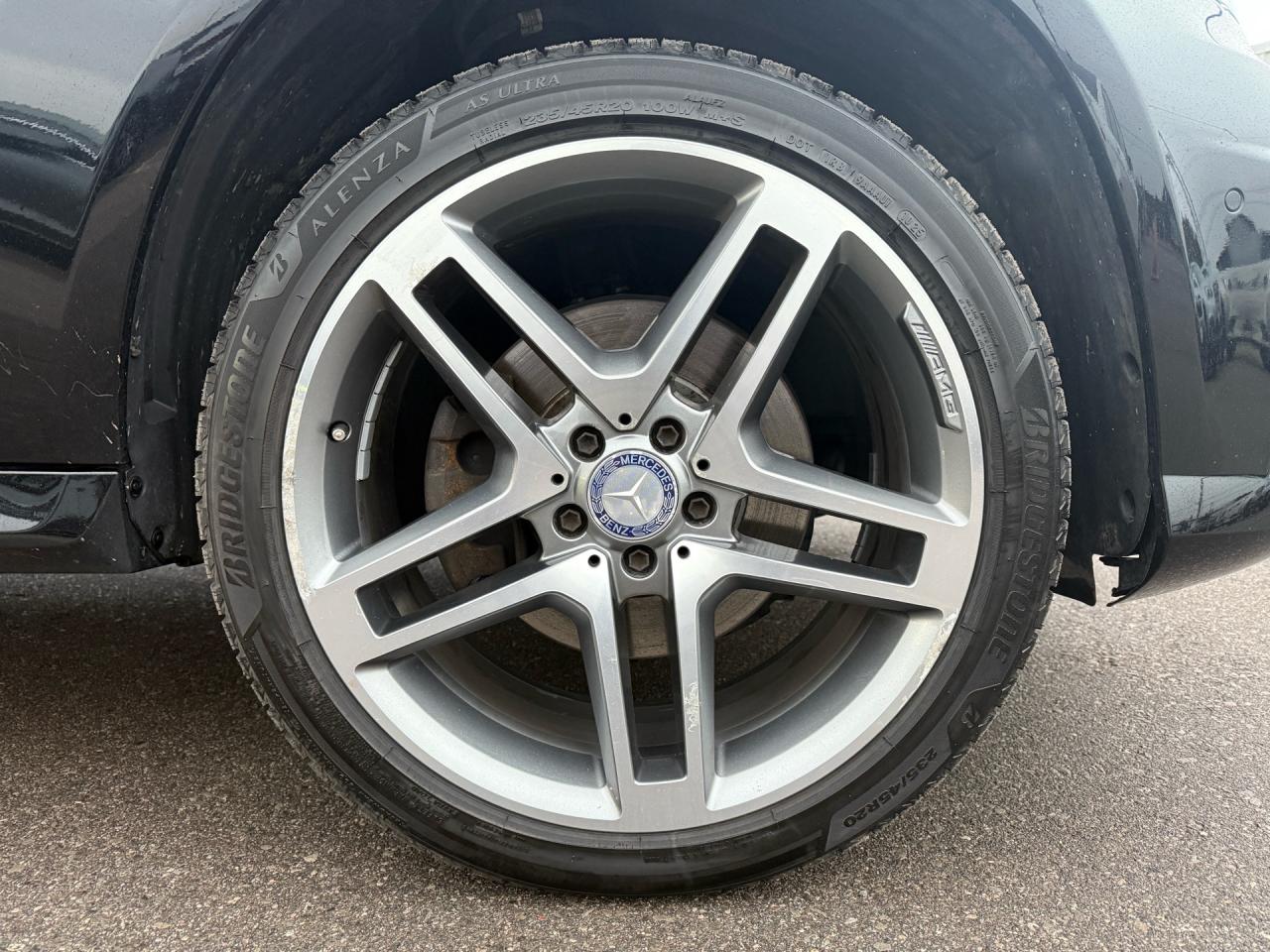 2015 Mercedes-Benz GLK-Class 4MATIC GLK 350  AMG Pkg ACCIDENT FREE 1-OWNER CERT Photo