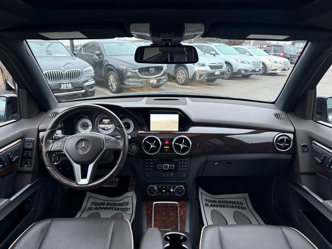 2015 Mercedes-Benz GLK-Class 4MATIC GLK 350  AMG Pkg ACCIDENT FREE 1-OWNER CERT Photo