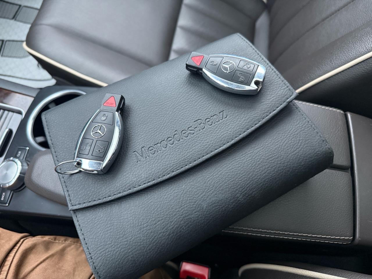 2015 Mercedes-Benz GLK-Class 4MATIC GLK 350  AMG Pkg ACCIDENT FREE 1-OWNER CERT Photo