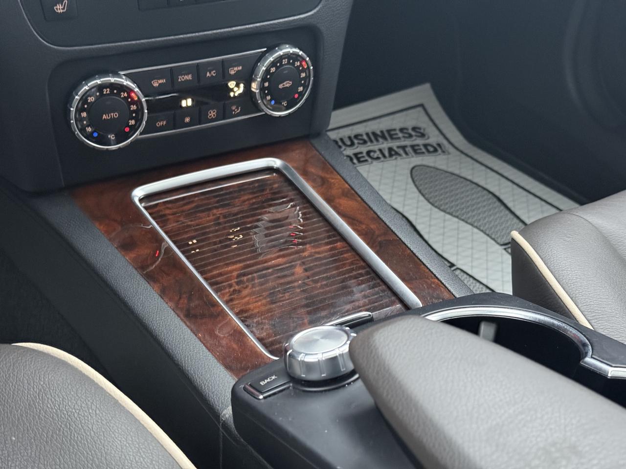 2015 Mercedes-Benz GLK-Class 4MATIC GLK 350  AMG Pkg ACCIDENT FREE 1-OWNER CERT Photo