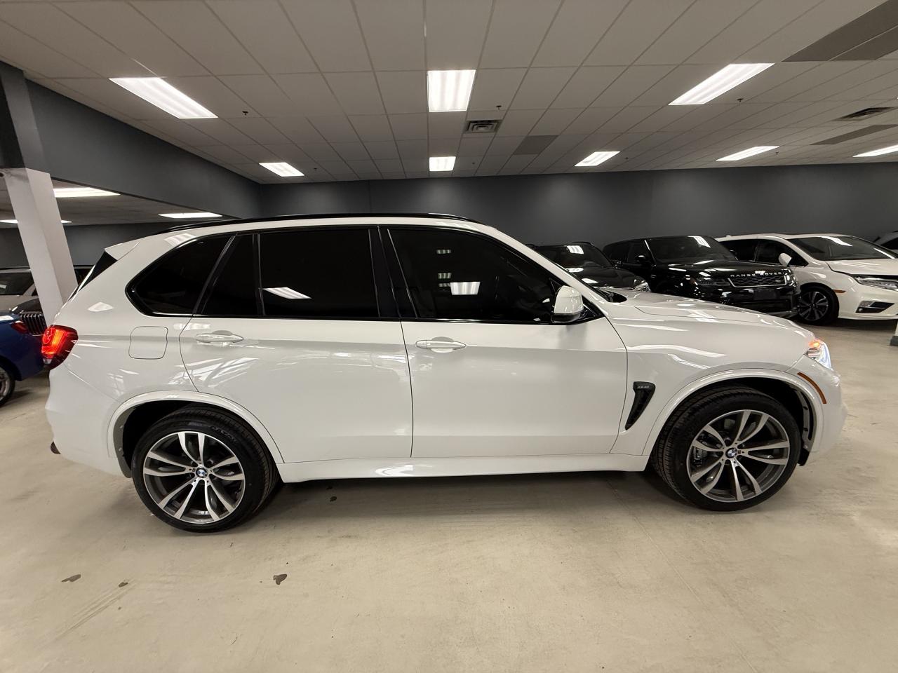2015 BMW X5 AWD 4dr xDrive35i///M-SPORT///7 SEATER//NO ACCIDEN Photo