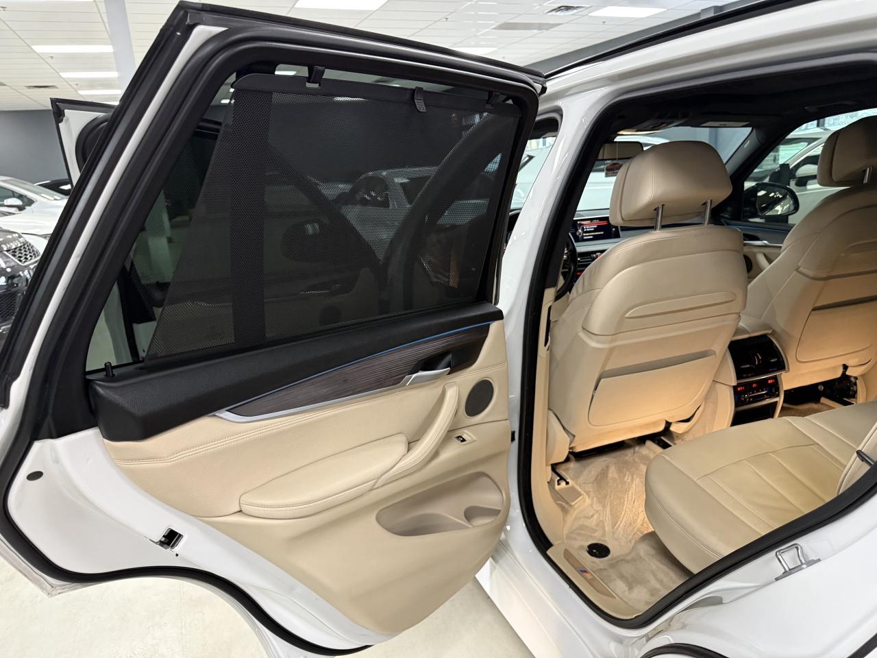 2015 BMW X5 AWD 4dr xDrive35i///M-SPORT///7 SEATER//NO ACCIDEN Photo