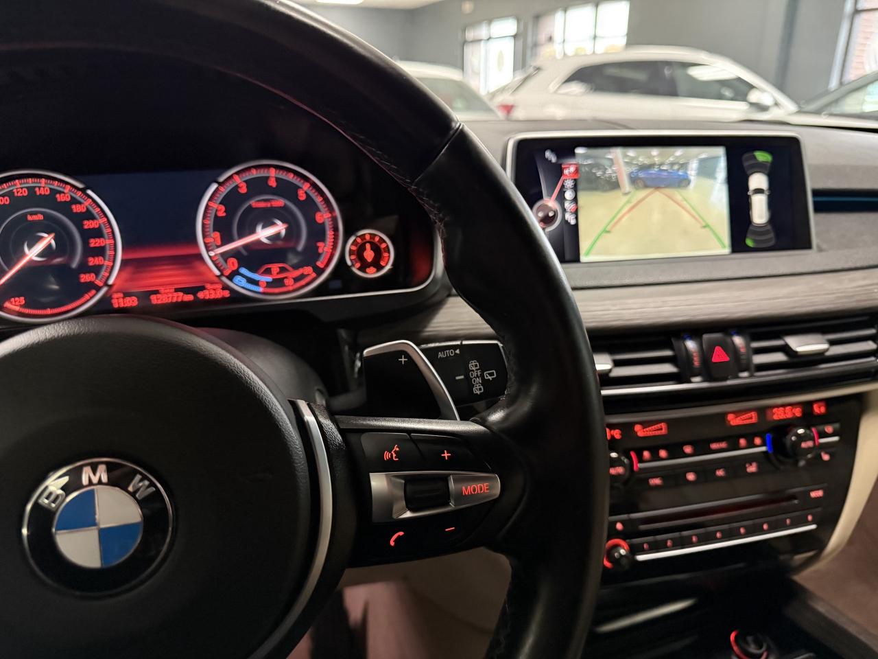 2015 BMW X5 AWD 4dr xDrive35i///M-SPORT///7 SEATER//NO ACCIDEN Photo