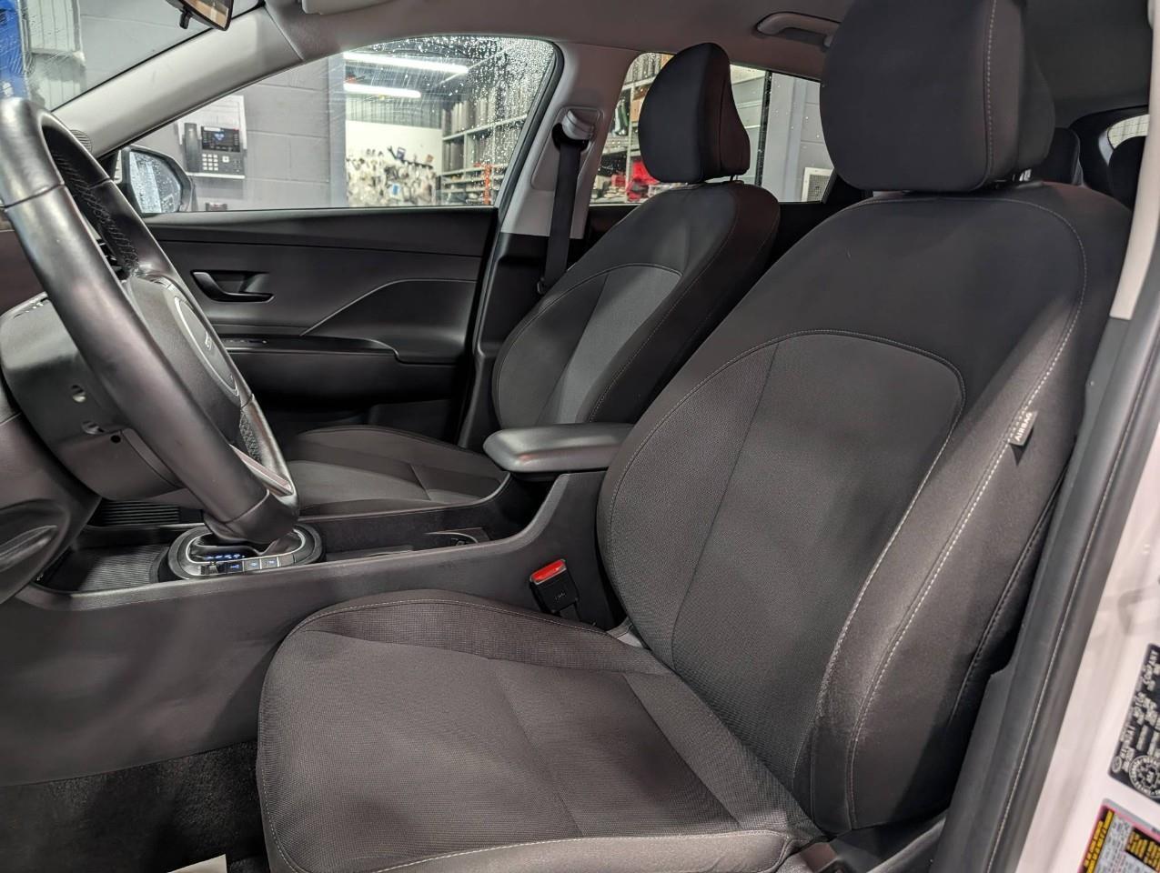 2024 Hyundai KONA 2.0L Preferred No Accidents Photo