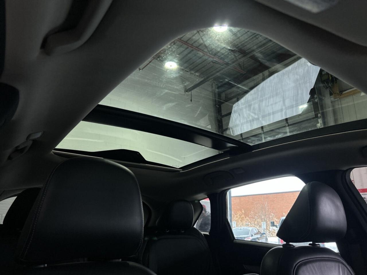 2020 Infiniti QX50 PURE AWD/ Drive Assist / Sunroof / NAV / CarPlay / Photo