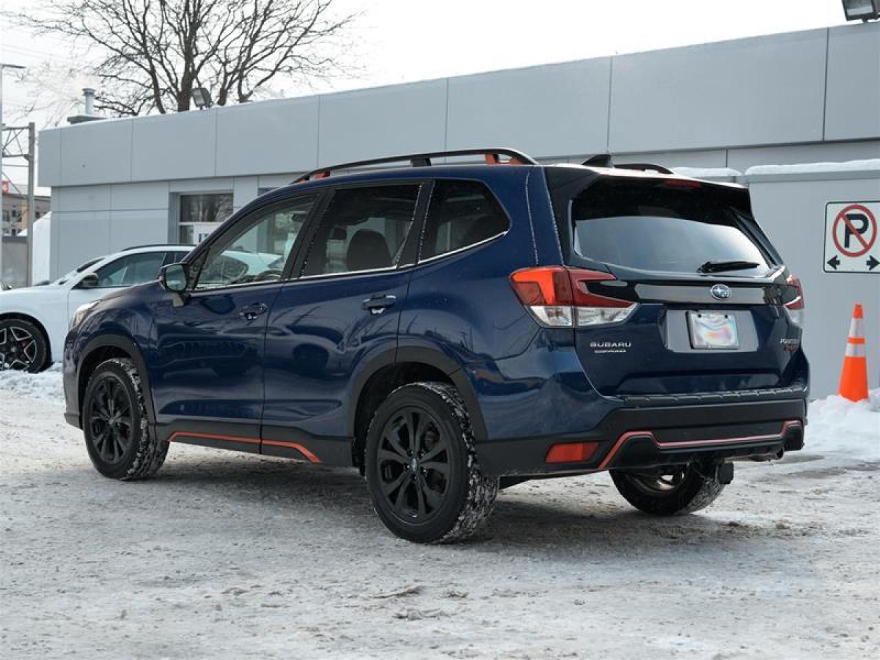 2024 Subaru Forester Sport 2.5L CVT Photo3