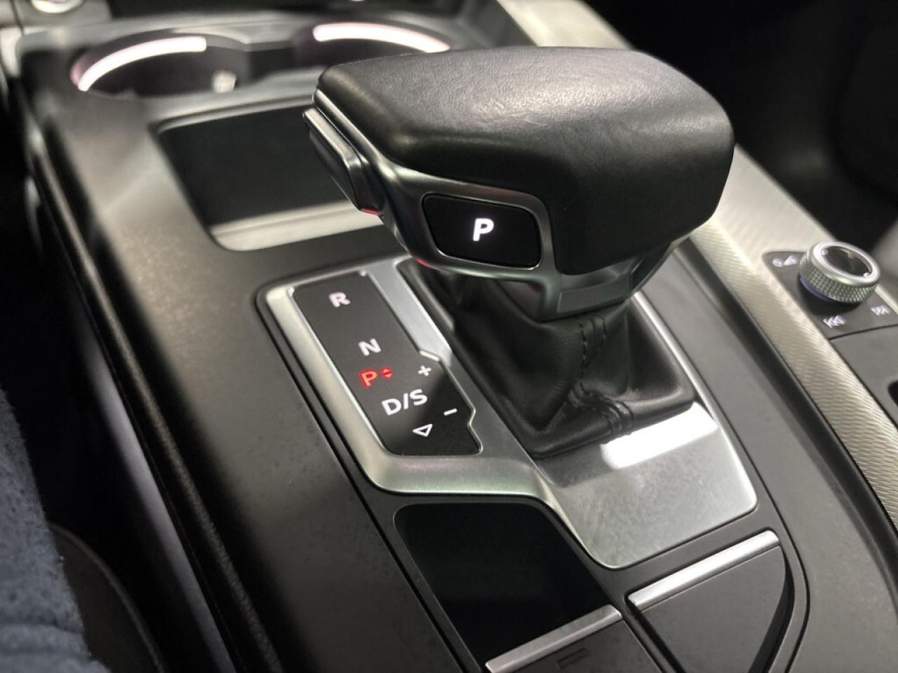 2020 Audi A5 Progressiv /S Line/Leather/NAVI/Sunroof/Clean Carf Photo