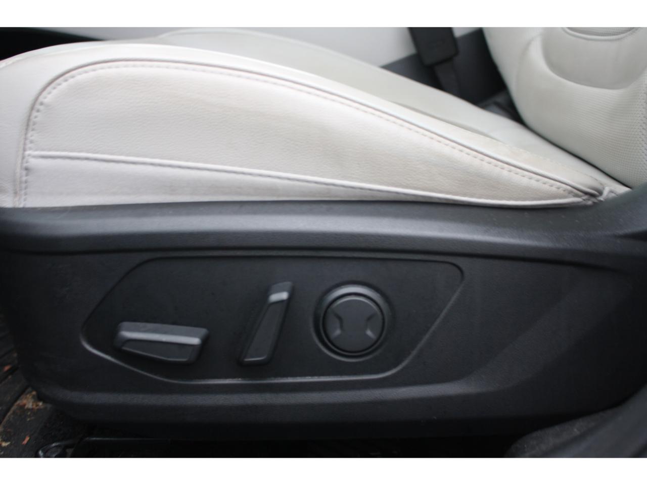 2022 Hyundai Tucson Hybrid Luxury AWD Photo