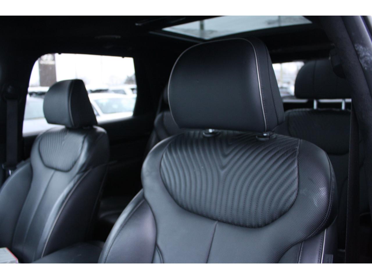 2024 Hyundai PALISADE Ultimate Calligraphy 7-Passenger AWD Photo