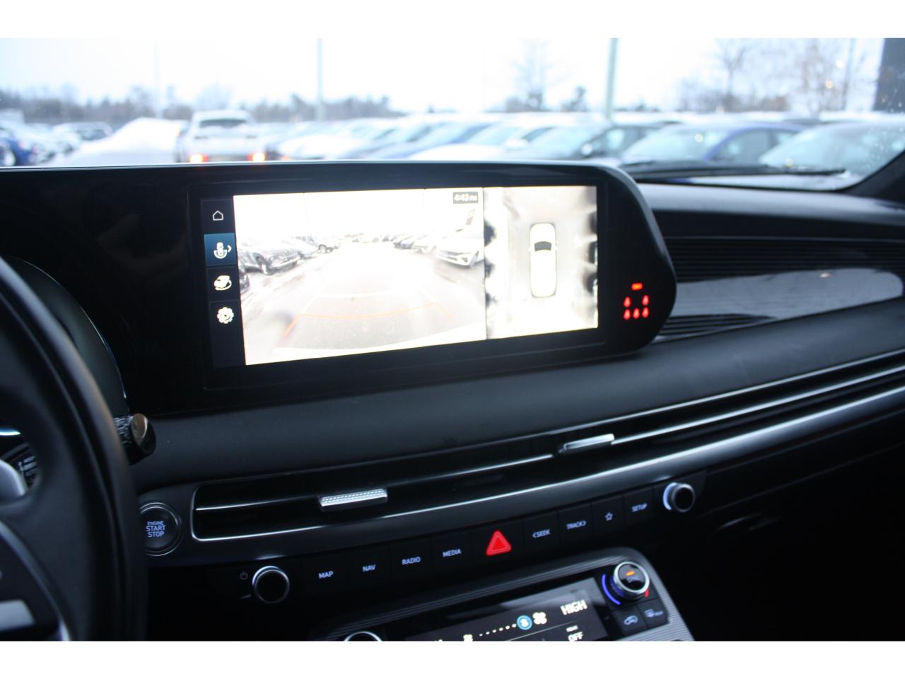 2024 Hyundai PALISADE Ultimate Calligraphy 7-Passenger AWD Photo