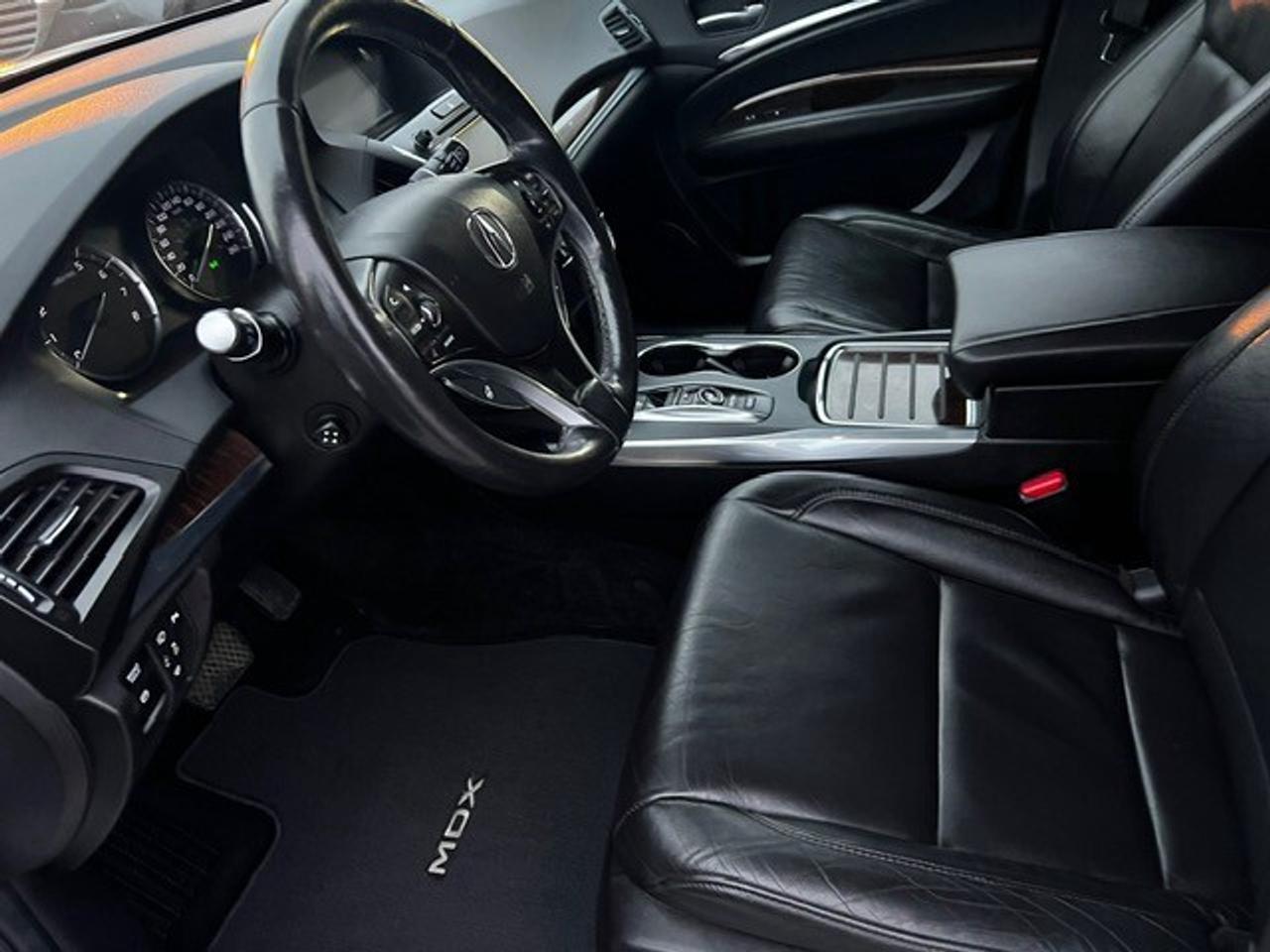 2020 Acura MDX Tech SH-AWD Photo