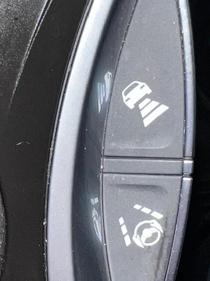 2020 Acura MDX Tech SH-AWD Photo