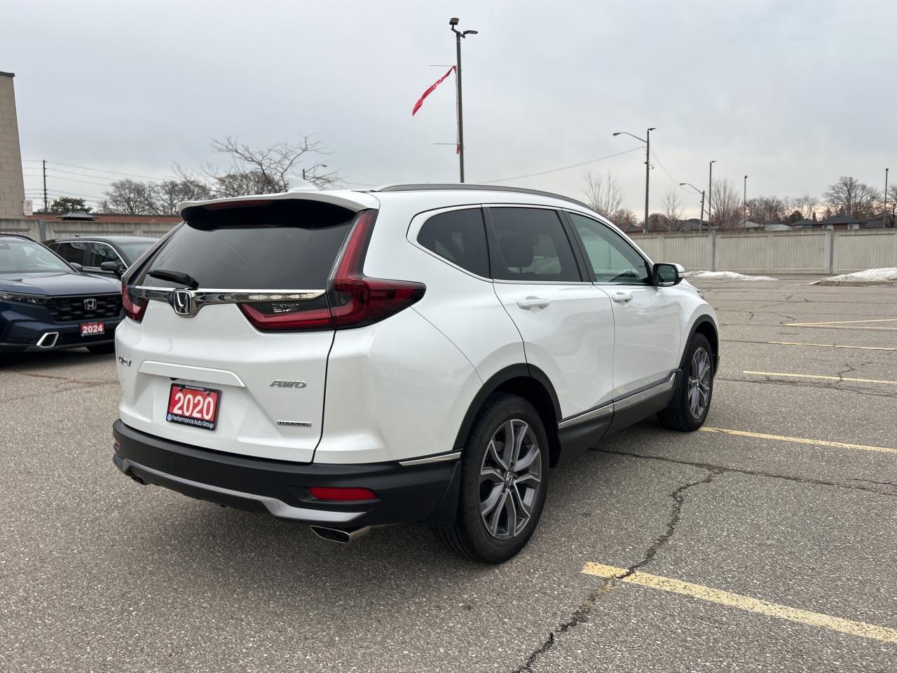 2020 Honda CR-V Touring Leather  Navigation  Sunroof  CarPlay Photo