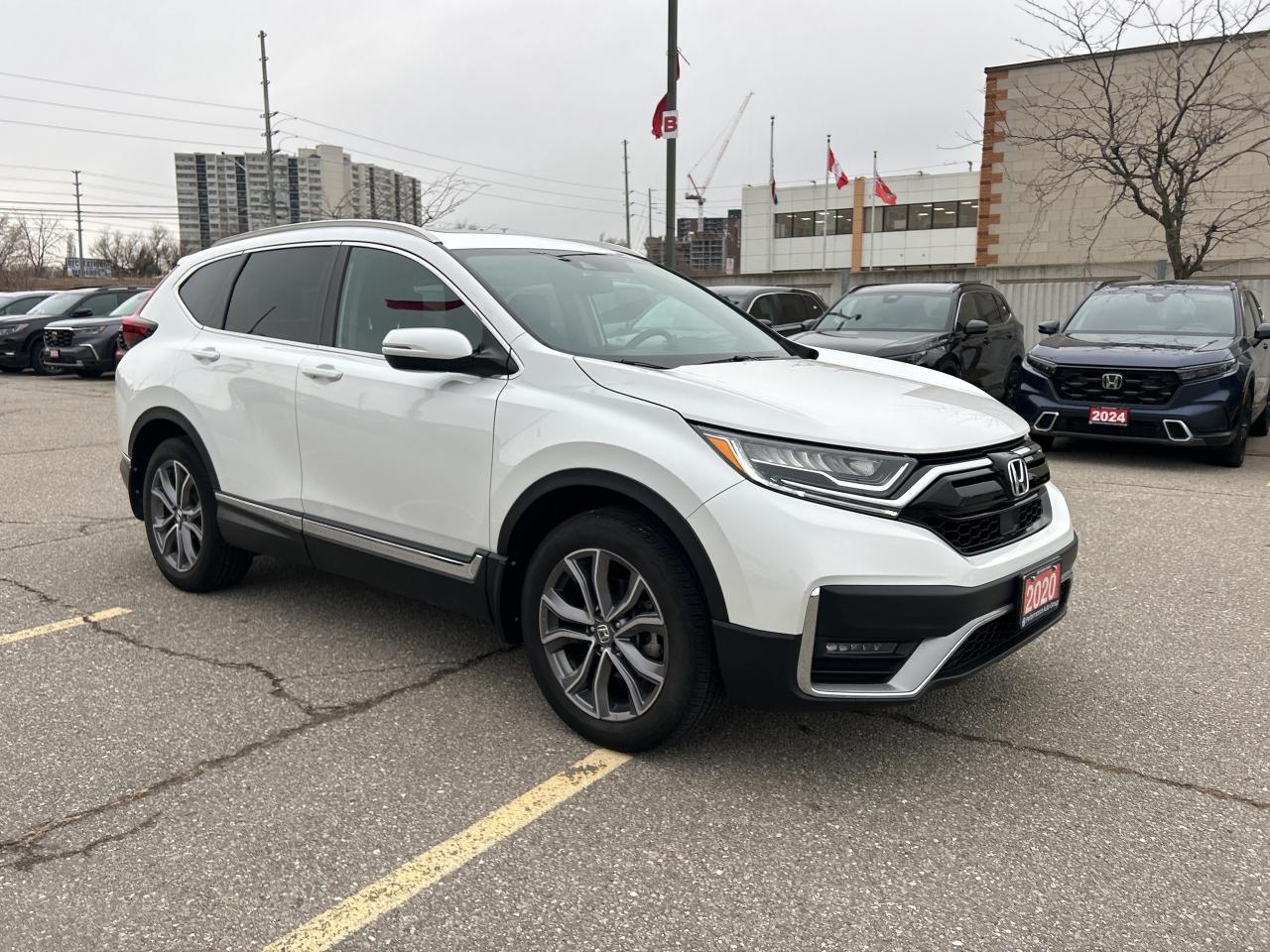 2020 Honda CR-V Touring Leather  Navigation  Sunroof  CarPlay Photo