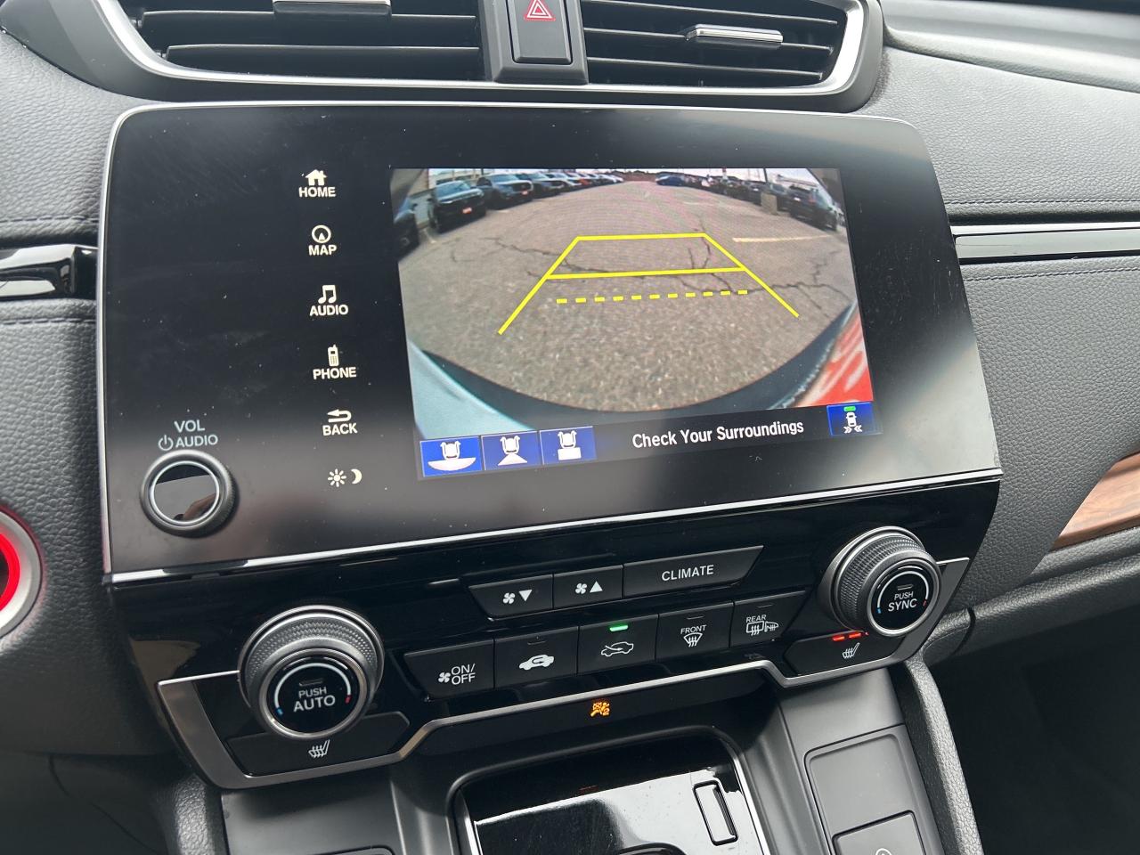 2020 Honda CR-V Touring Leather  Navigation  Sunroof  CarPlay Photo