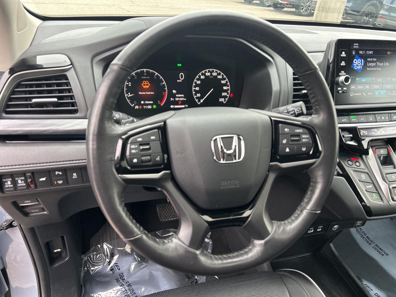 2025 Honda Odyssey Touring Leather  Navigation  Sunroof  CarPlay Photo