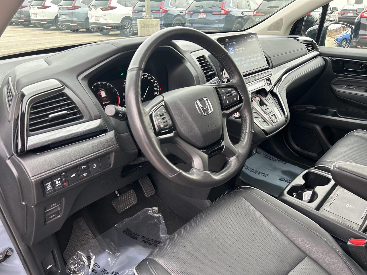 2025 Honda Odyssey Touring Leather  Navigation  Sunroof  CarPlay Photo