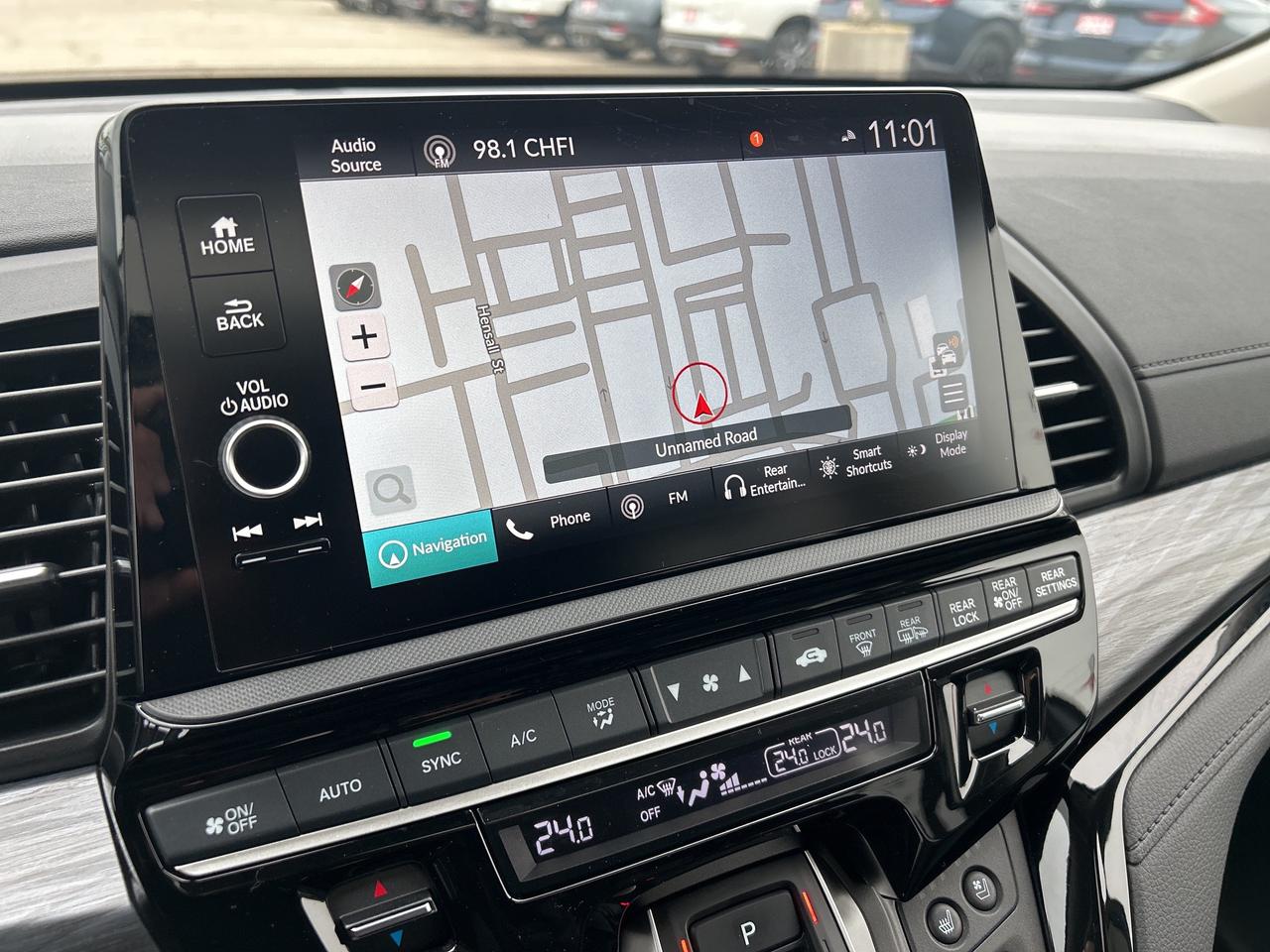 2025 Honda Odyssey Touring Leather  Navigation  Sunroof  CarPlay Photo