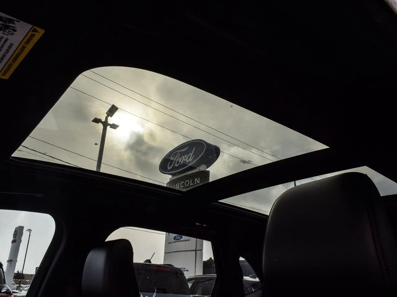 2021 Ford Edge ST Line Panoramic Sunroof   ACC + Lane Keeping Photo