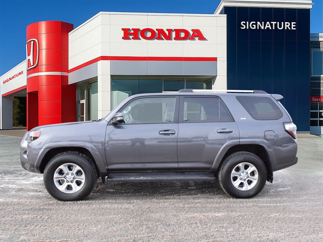 2023 Toyota 4Runner TRD Sport Photo2