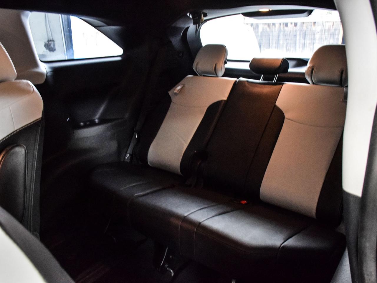 2025 Toyota Sienna XSE Photo