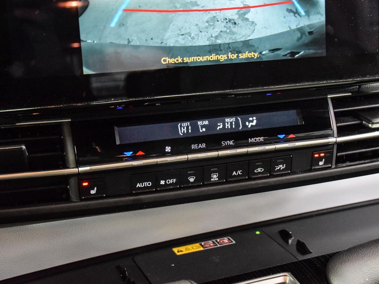 2025 Toyota Sienna XSE Photo