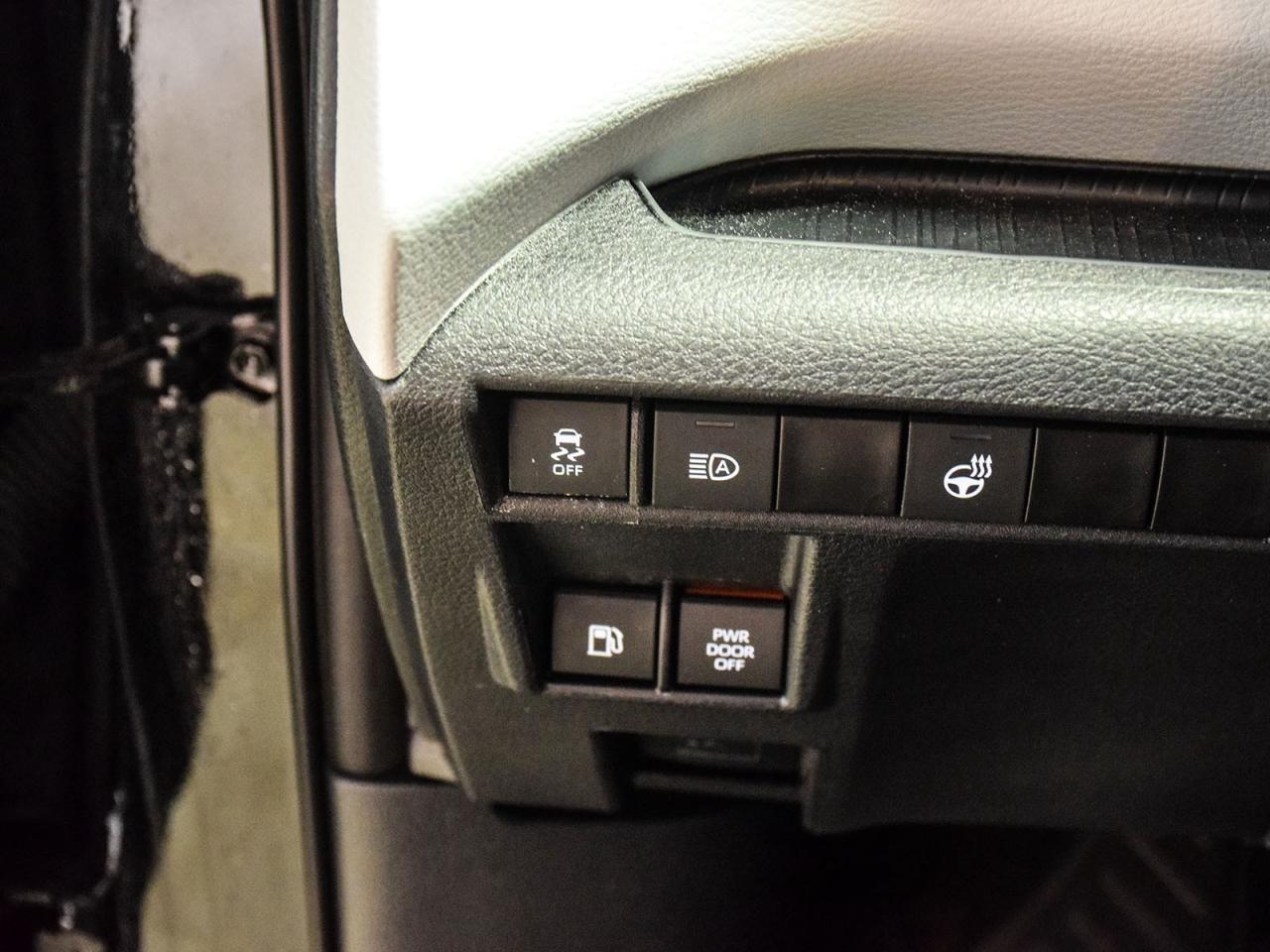 2025 Toyota Sienna XSE Photo