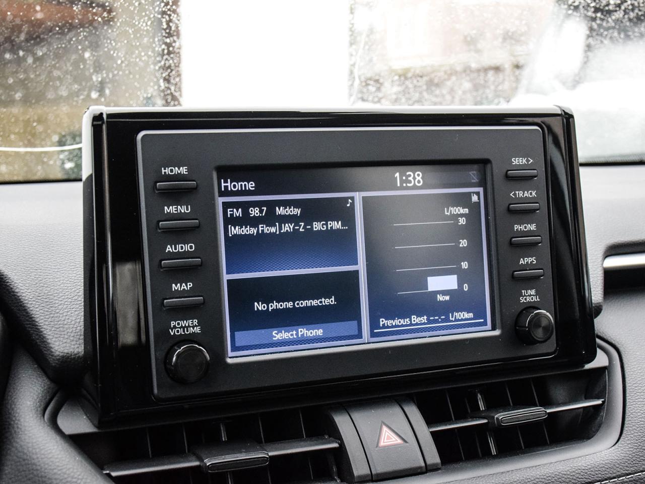 2022 Toyota RAV4 Hybrid XLE Photo