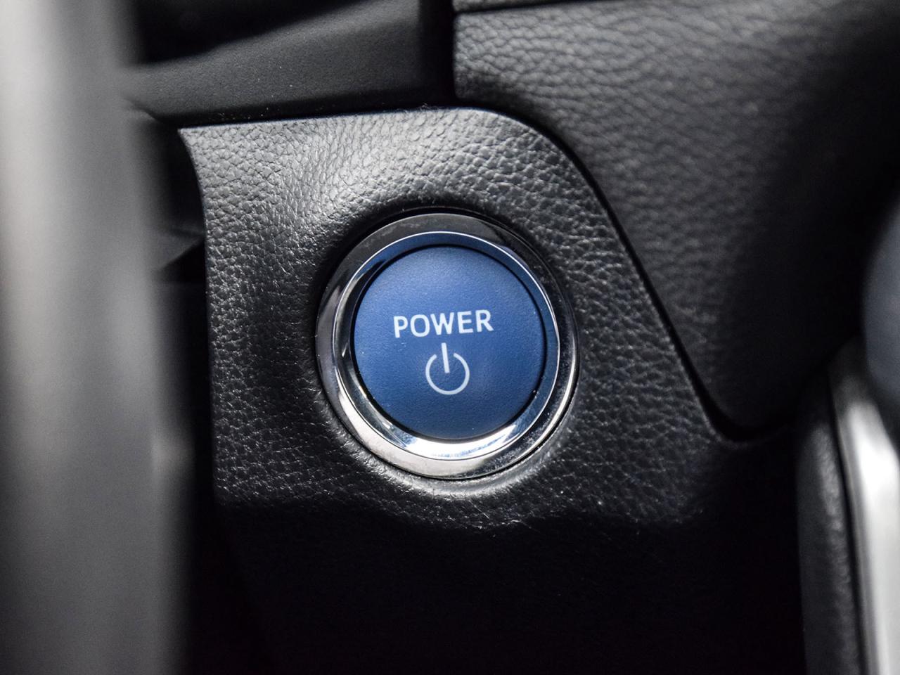 2022 Toyota RAV4 Hybrid XLE Photo