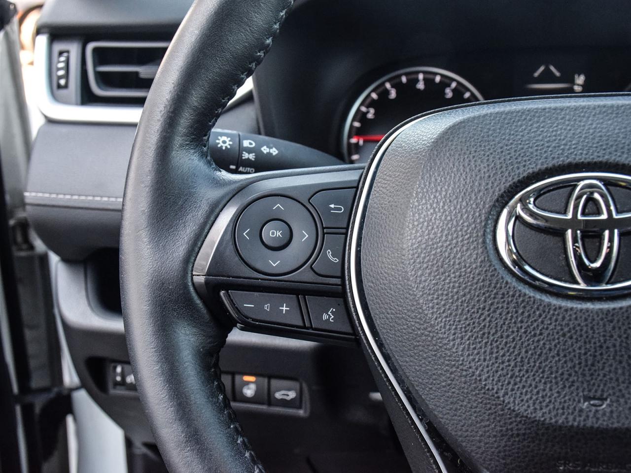 2022 Toyota RAV4 XLE Photo