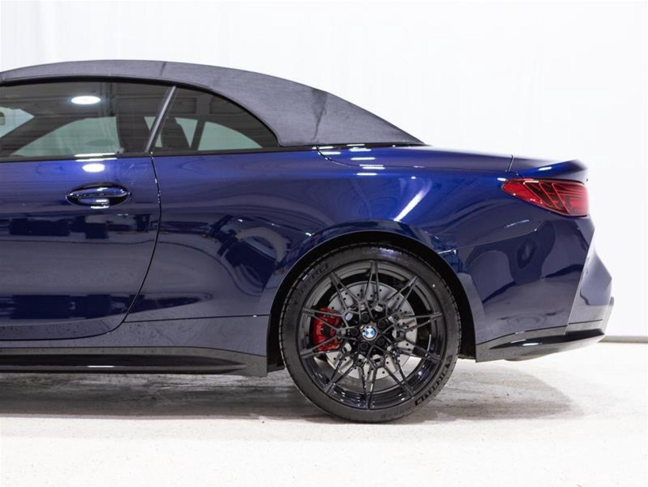 2025 BMW M4 Competition Cabriolet M xDrive Photo