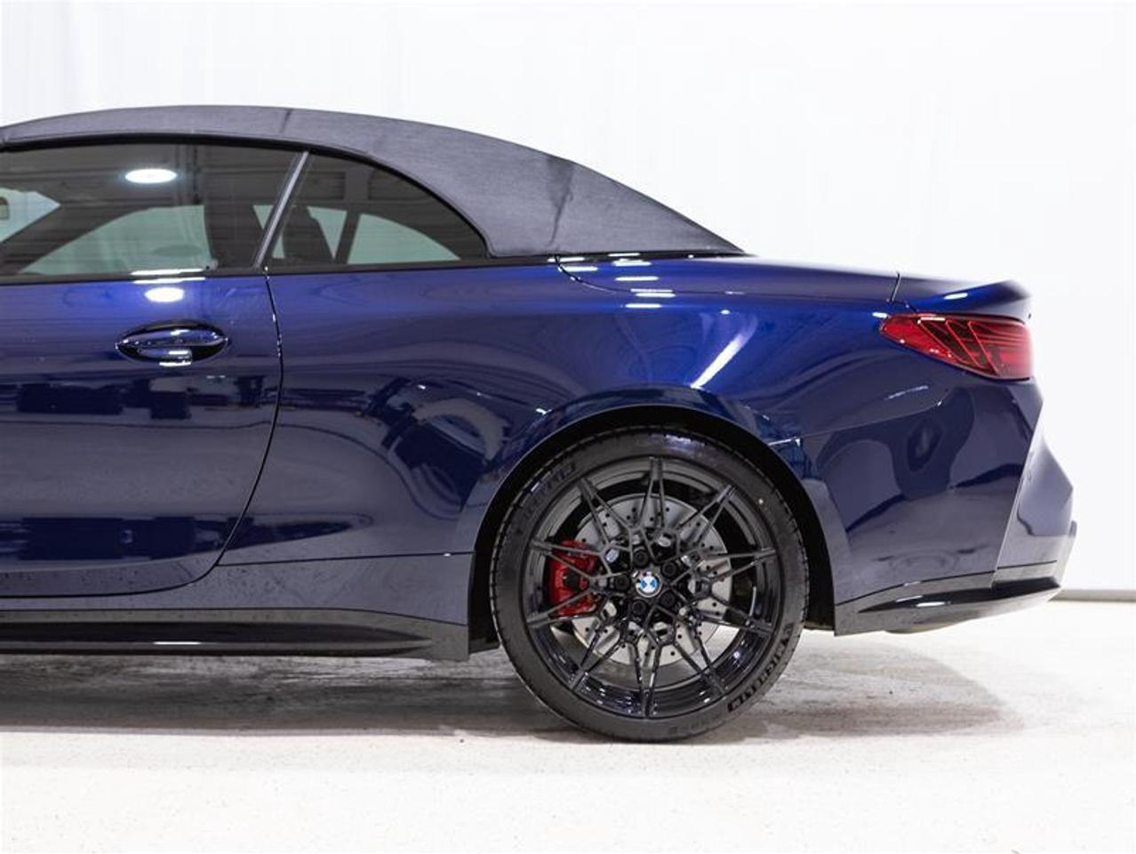 2025 BMW M4 Competition Cabriolet M xDrive Photo