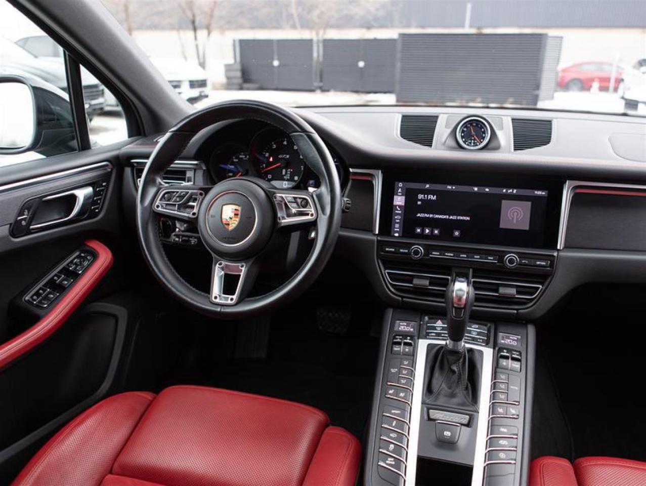 2021 Porsche Macan GTS Photo