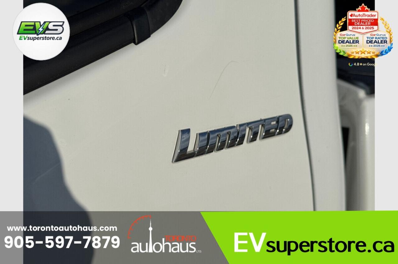 2017 Toyota Tacoma Limited/No Accidents Photo