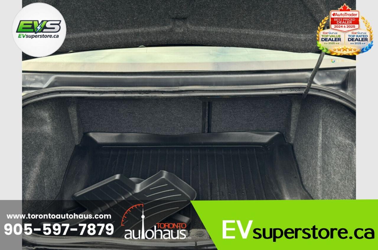 2023 Dodge Challenger SXT PLUS/NO ACCIDENTS/LEATHER/GPS Photo